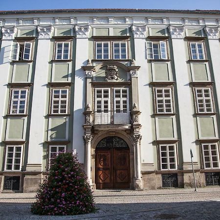 Althansky Palac Znojmo Eksteriør bilde